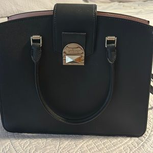 Black Kate Spade purse